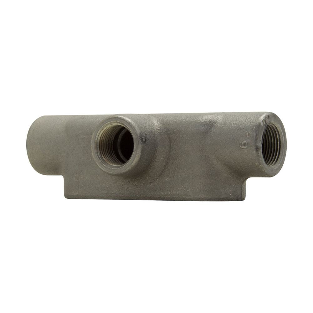 T28 - Eaton Crouse-Hinds Series - 3/4" Condulet Form 8 Conduit Outlet Body