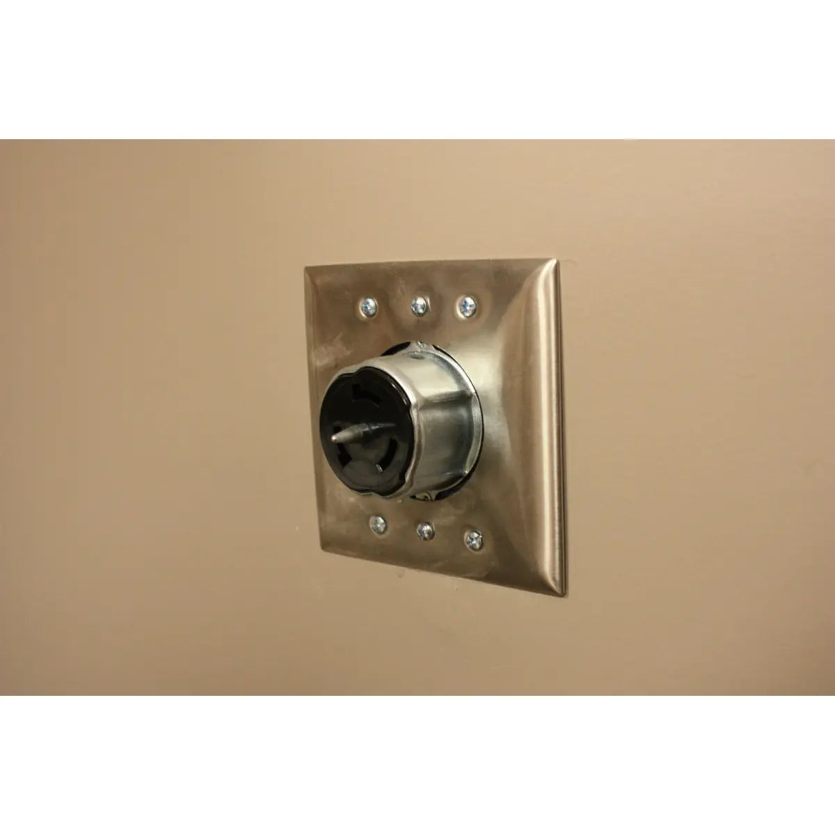 CS8369 - Hubbell Wiring Device-Kellems - 50A 3‑Phase 250V AC 3‑Pole 4‑Wire Grounding Twist‑Lock Receptacle