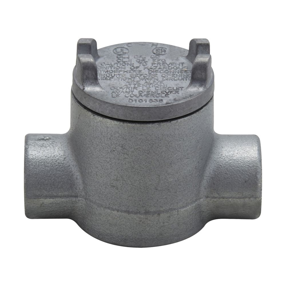 GUAC14SA - Eaton Crouse-Hinds Series - 1/2" Condulet GUA Conduit Outlet Box with Cover