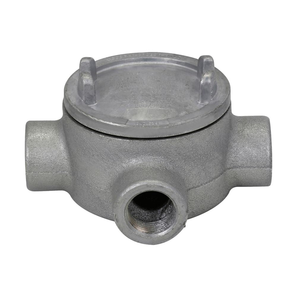 GUAX26SA - Eaton Crouse-Hinds Series - 3/4" Condulet GUA Conduit Outlet Box with Cover