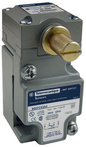 9007C52A2 - Square D - Heavy Duty SPDT Plug-In Rotary Limit Switch, 600V AC, 10A
